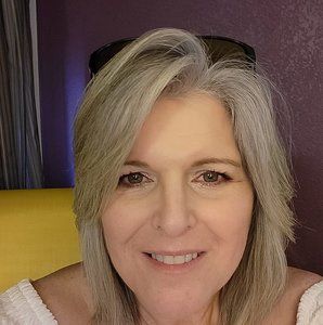 Meet your Posher, Barbie